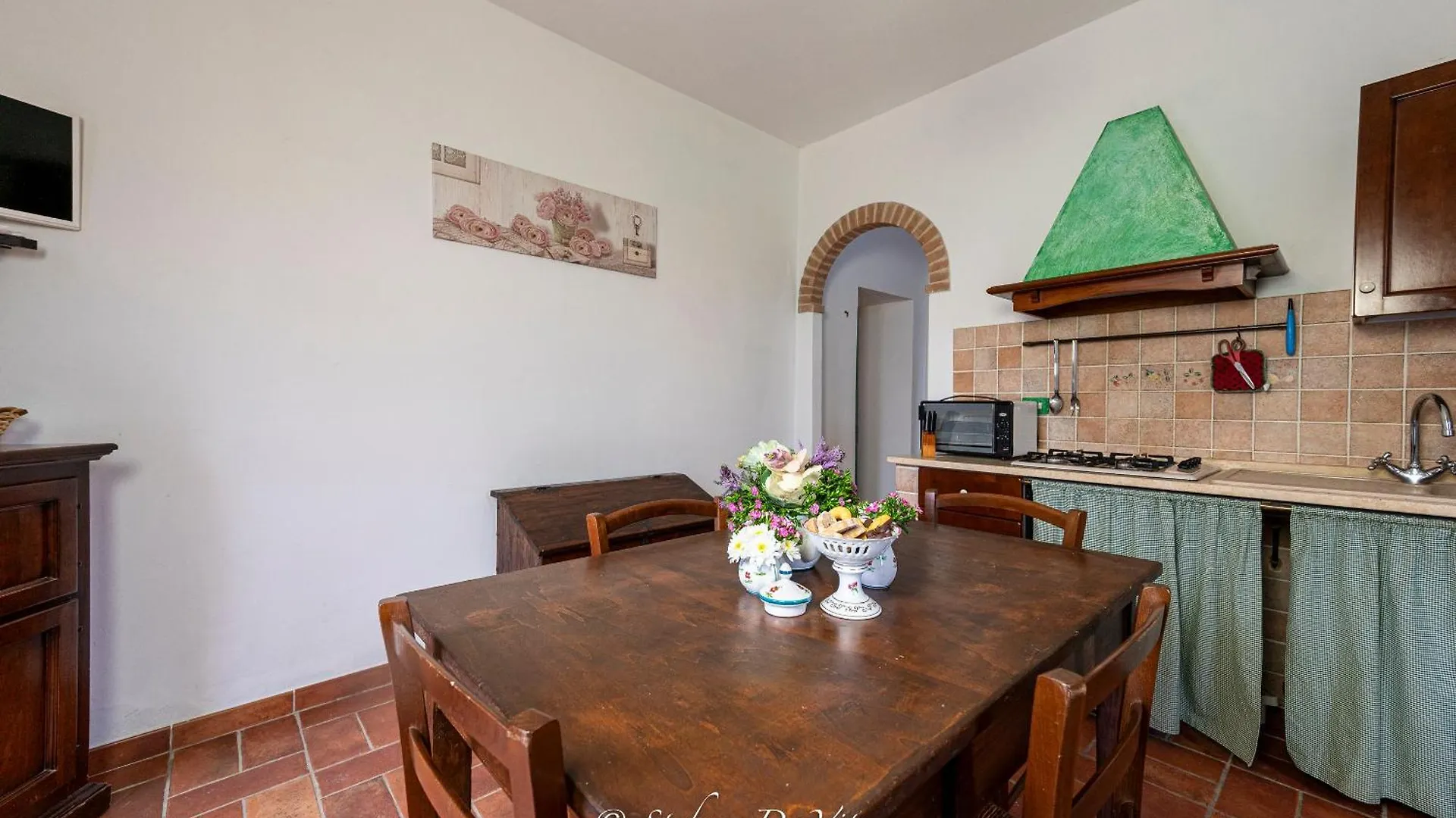 Il Borgo Del Lupo Villa Sarteano 0*,  Italy