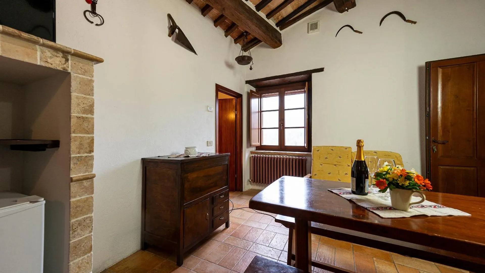 Il Borgo Del Lupo Villa Sarteano 0*,